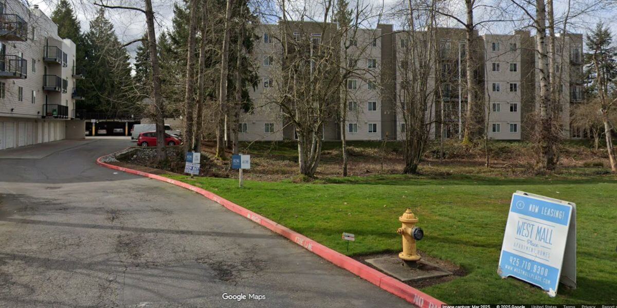 West Mall Place Apartments