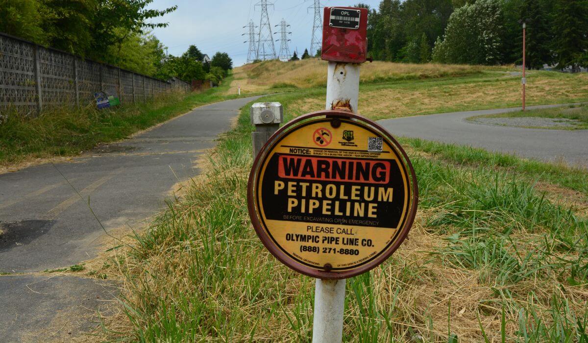 Olympic Pipeline sign